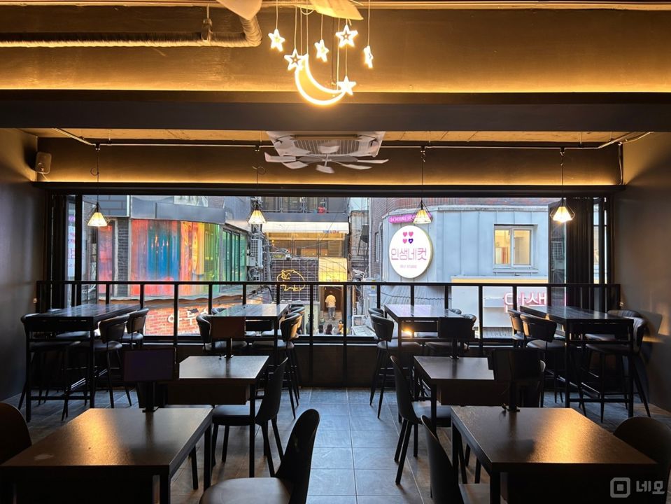 화양동 건대입구역 역세권, 깔끔한 인테리어, 시설 완비된 실내포차 매물의 3번째 사진