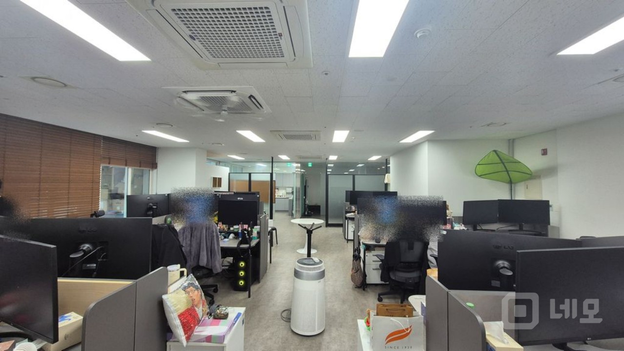  ✅마곡나루 파사드,  유리룸1개 ,탕비실  인테리어 사무실 ✅ 매물의 6번째 사진