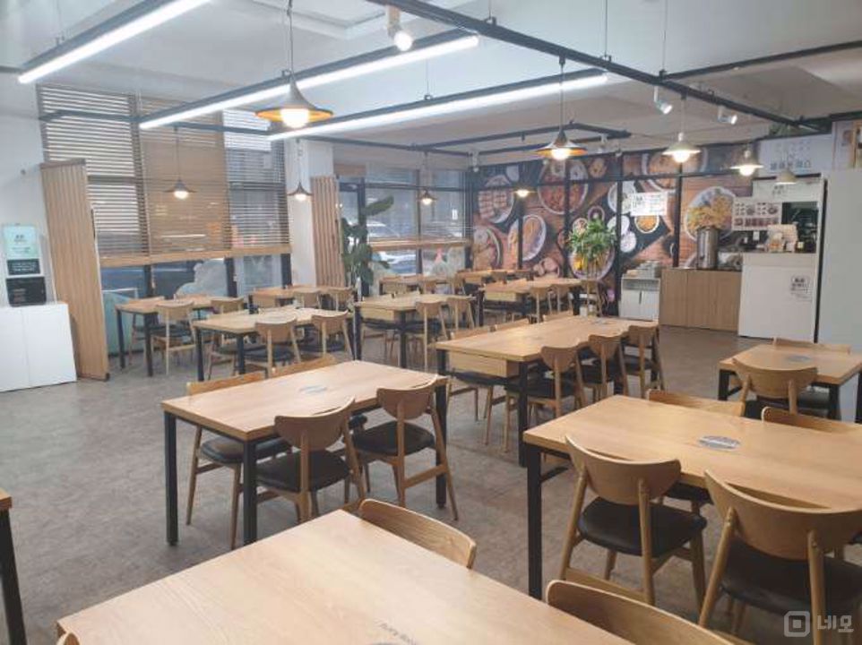 주거지 골목 코너 돈까스 매장 매물의 4번째 사진
