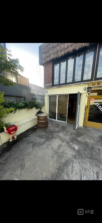 해방촌 오거리 인접 상가 매물의 2번째 사진