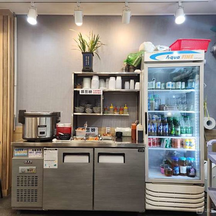 갈현동 번화가에 위치한 음식점 매물의 5번째 사진