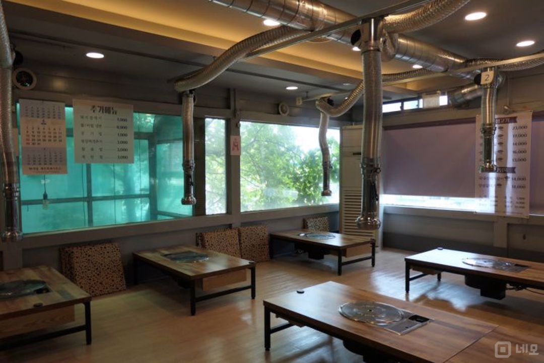 대로변 상권, 주목도 높은 시흥동 고깃집 매물의 4번째 사진