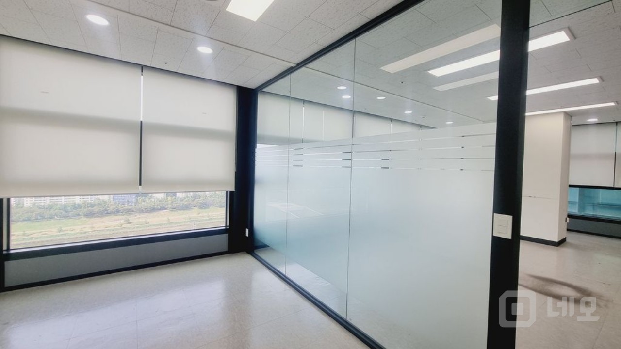 ◈가산역세권 ◈ 실36 ◈전망좋은 코너호실 ◈ 매물의 9번째 사진