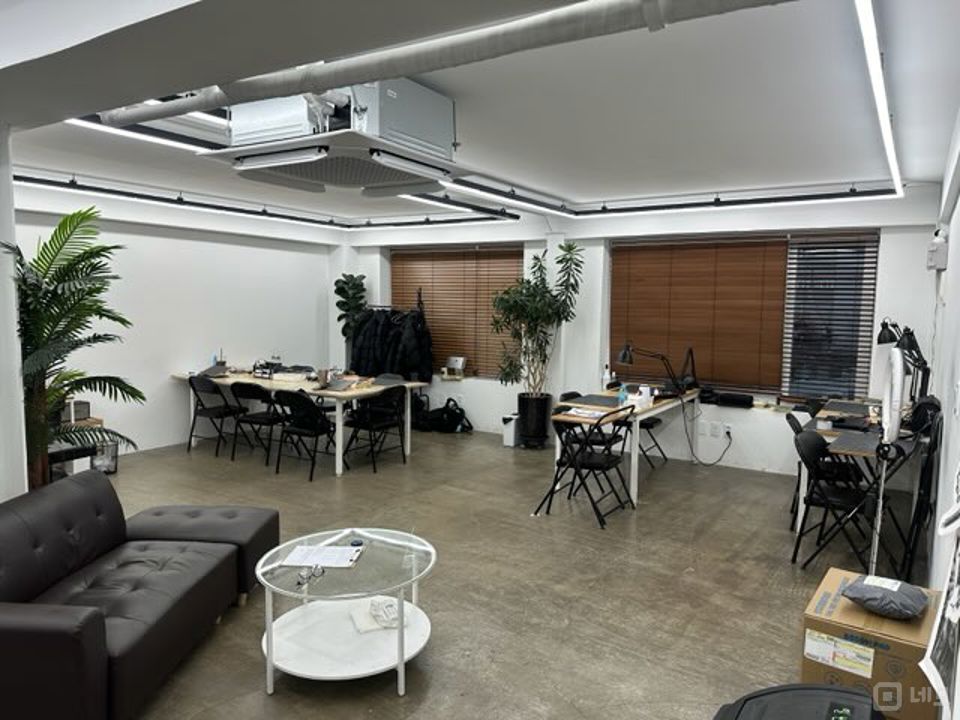 어린이대공원 역세권, 접근성 뛰어난 화양동 2층 상가 매물의 1번째 사진