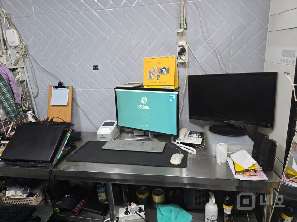 주거 지역에 위치해 있어서 단골 주민 잠재 고객님들이 많습니다 매물의 6번째 사진