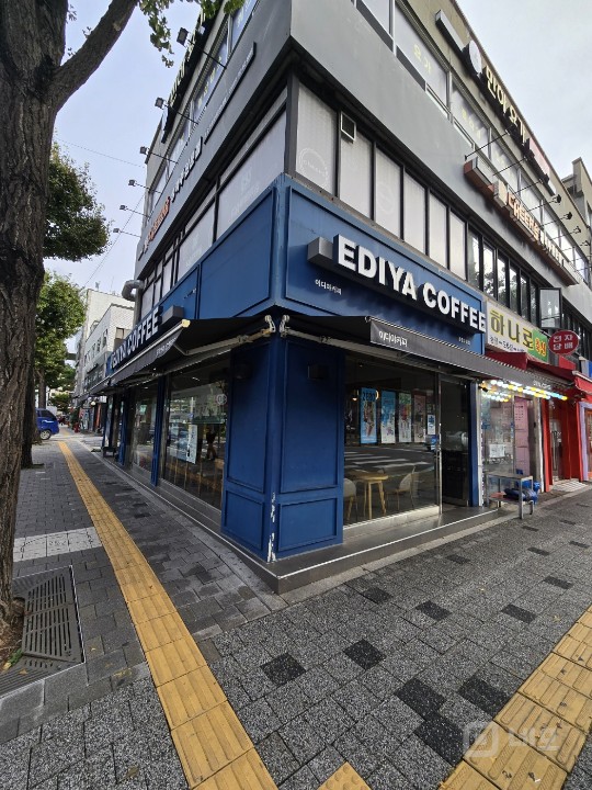 [양도]커피 은평구청점[코너 상권 ‘좋은 자리’ + 합리적 권리금] 매물의 6번째 사진