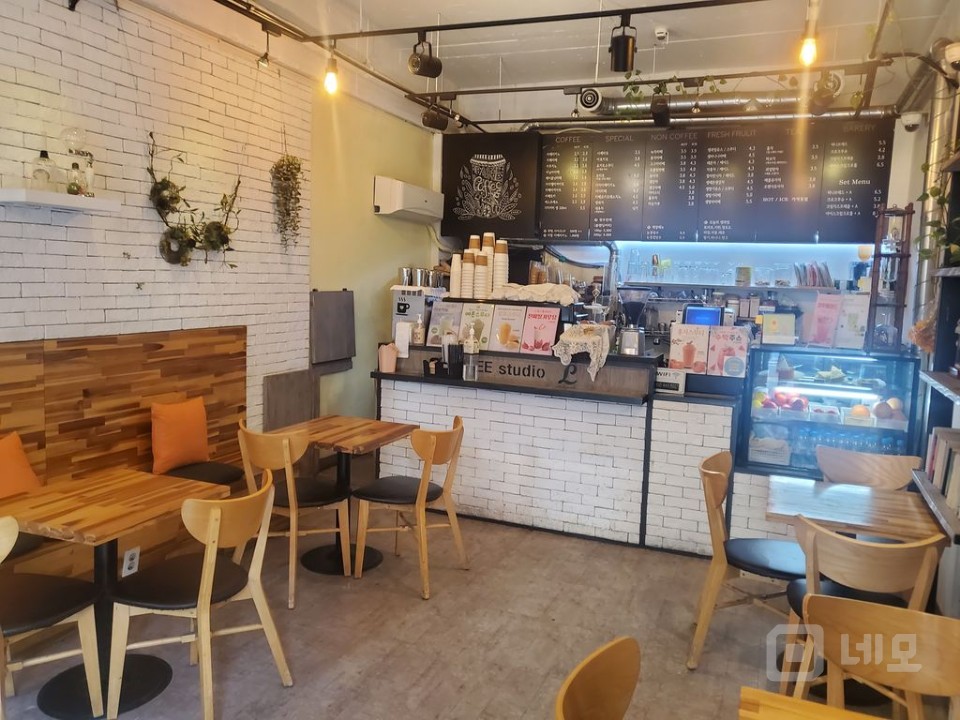 카페 매물의 1번째 사진