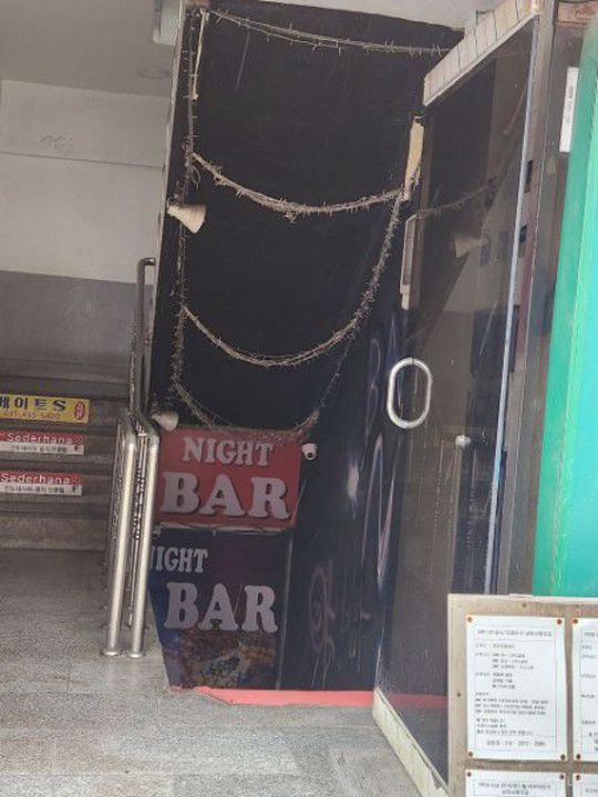 안산 다문화거리 메인상권 지하 1층 상가 임대 매물의 5번째 사진