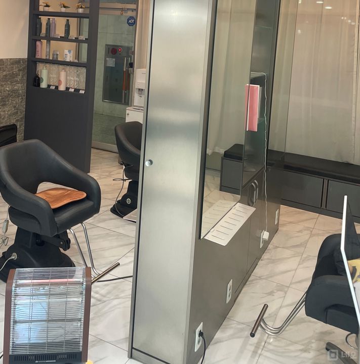 시설집기 포함 인테리어 완비된 고잔동 미용실 매물의 2번째 사진