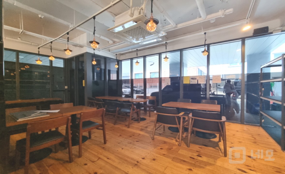 카페자리 저렴하게 창업하실분 매물의 4번째 사진