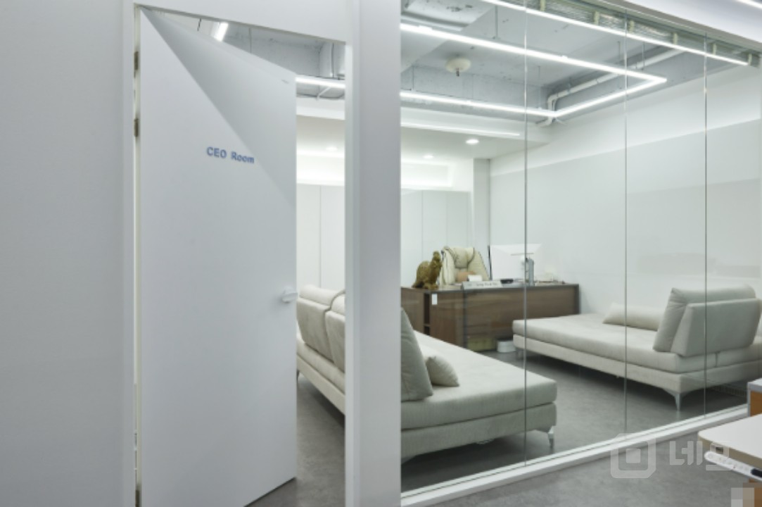 ★ 논현신사 더블역세권//특S급인테리어//주차편리 ★ 매물의 4번째 사진