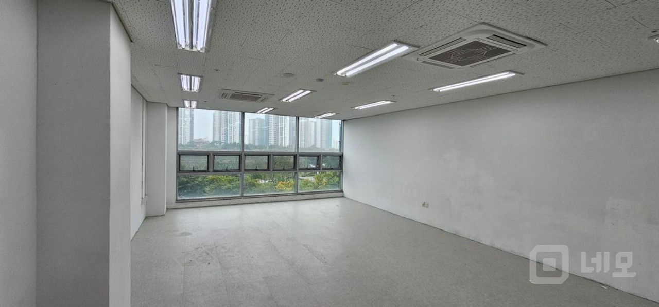 뻥 뷰 저렴한 월세 굿 매물의 2번째 사진