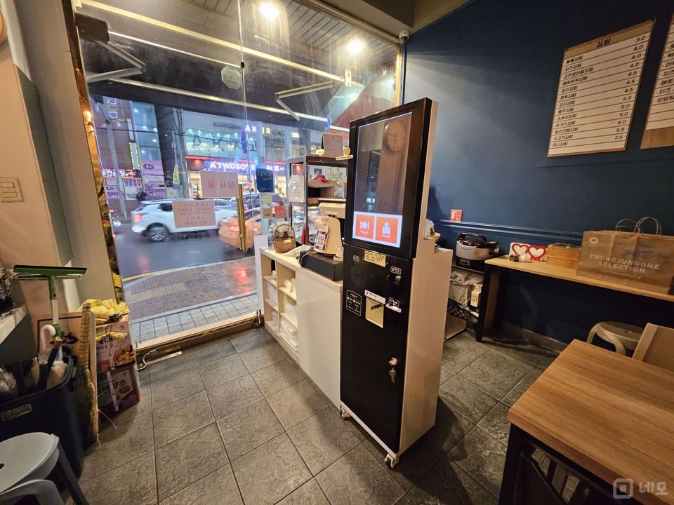 접근성 좋은 대로변, 구로역 3분거리 1층 음식점 매물의 3번째 사진