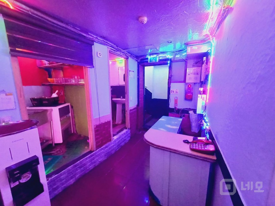 아주 저렴한 노래방.권리금 절충가능 매물의 5번째 사진