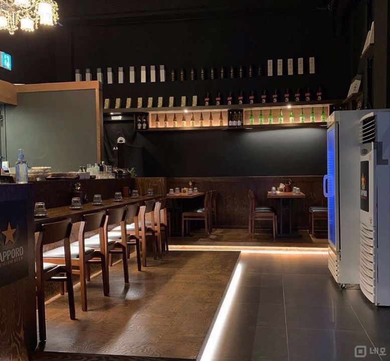 유동 인구 많은, 천호역 먹자골목에 위치한 지하1층 이자카야 매물의 3번째 사진