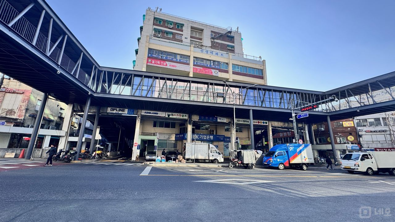 역세권 접근성 좋은 대형빌딩 인테리어 사무실 임대 매물의 8번째 사진