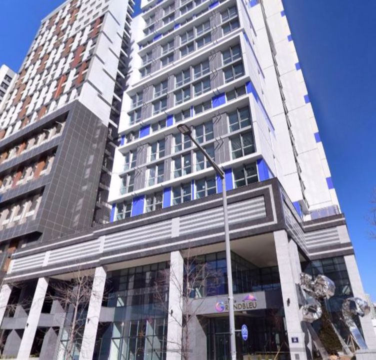대로변 상권, 주목도 높은 중산동 사무실 매물의 8번째 사진