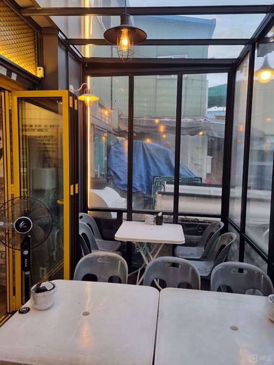 상계동 전체 양도 가능한 치킨 전문점 매물의 4번째 사진