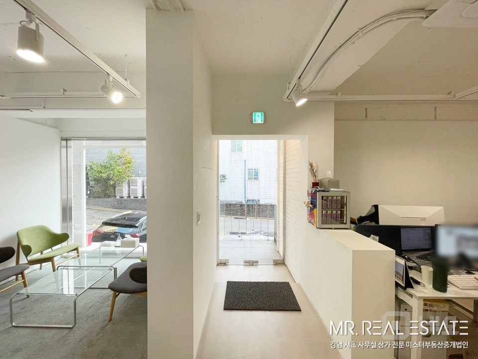 강남구청역1분.주차4대.내외관ACE.미니사옥 매물의 13번째 사진