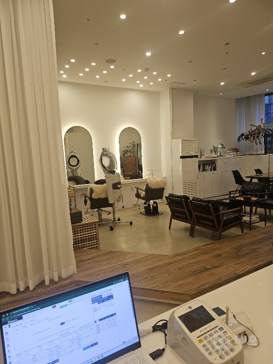 💇♂️💇강력추천 인테리어 완성도 높은 미용실 주차편함💇♂️💇 매물의 12번째 사진