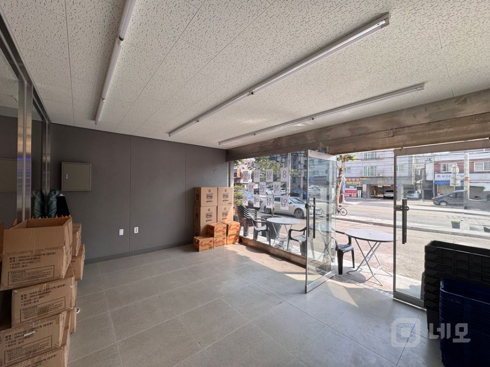 6p상가 / 소규모 점포 / 노출형 / 주차 가 매물의 6번째 사진