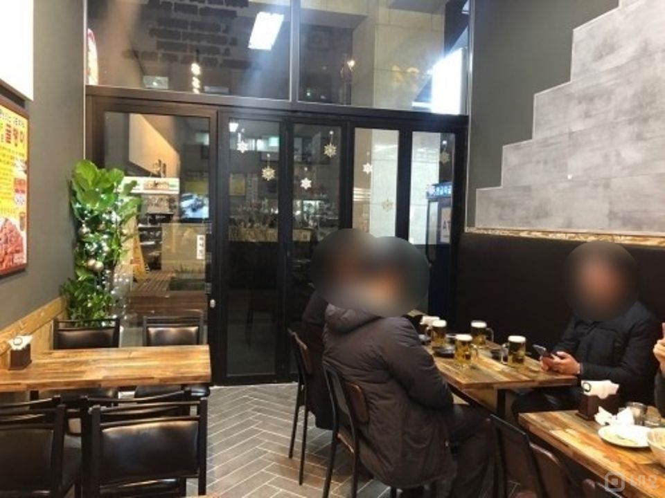 방이동 몽촌토성역 역세권, 깔끔한 인테리어, 주방 시설 완비된 요리주점 매물의 4번째 사진