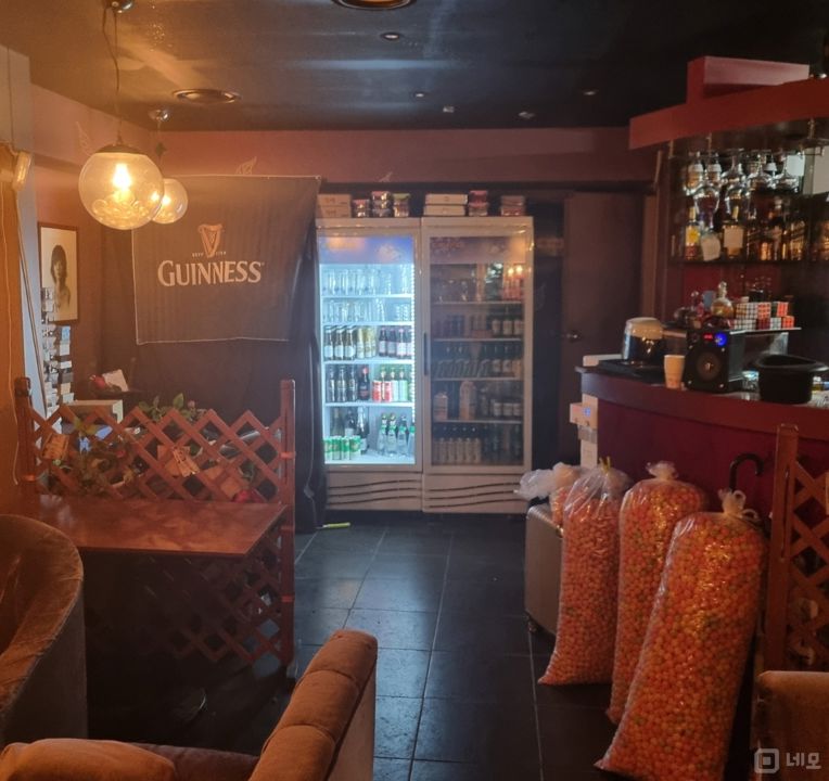 흑석동, 중앙대 앞 대학가상권 2층 호프집 매물의 2번째 사진