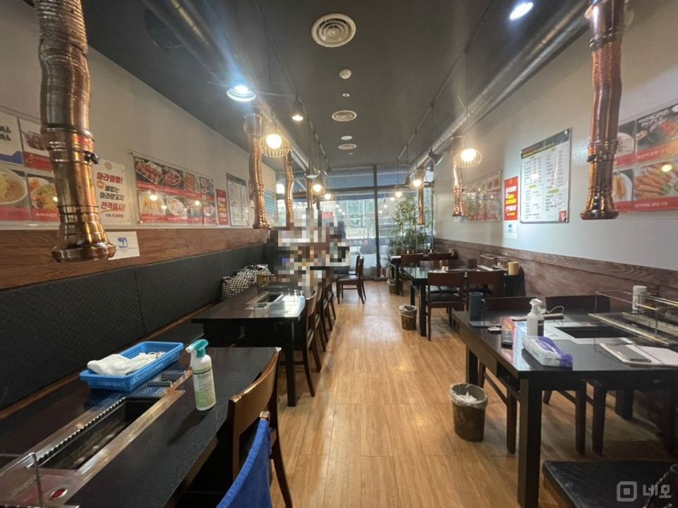 마곡동 인테리어 및 시설 깔끔한 양꼬치집 매물의 1번째 사진