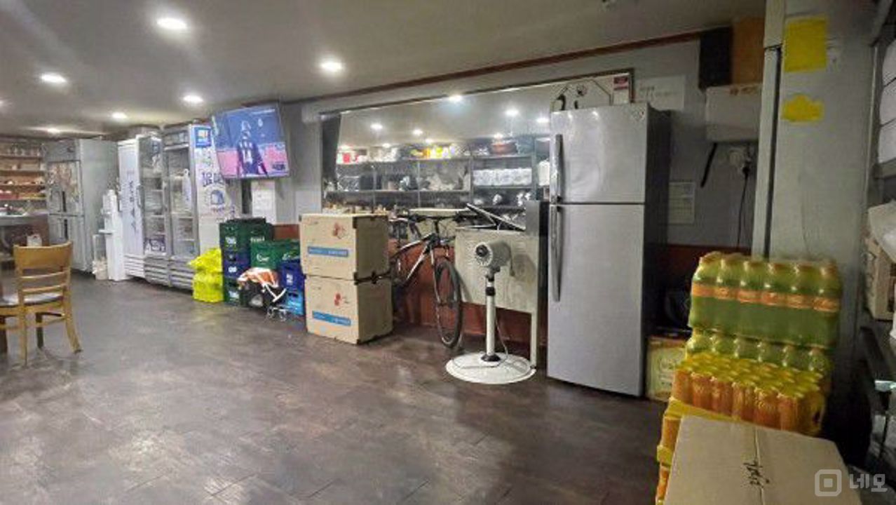 홀운영도 가능한 평점 높은 부산 재송동 배달전문매장 매물의 2번째 사진