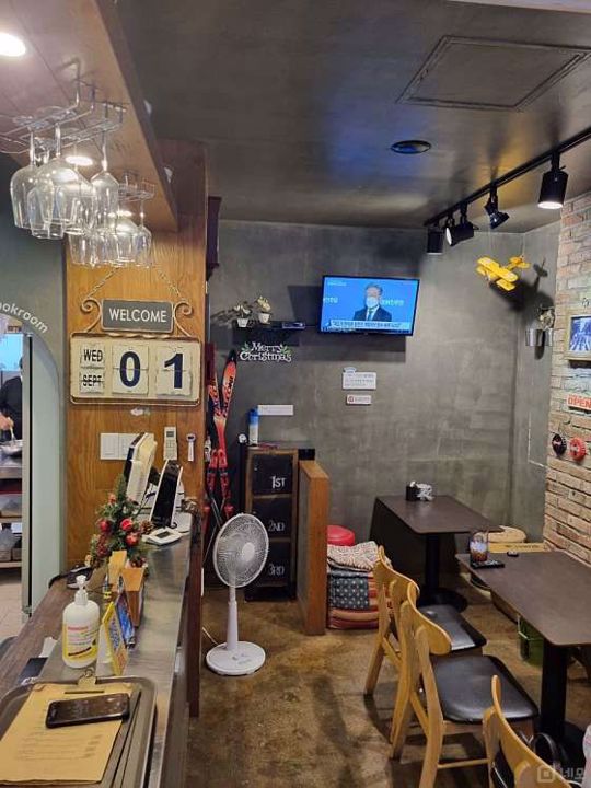 상계동 전체 양도 가능한 치킨 전문점 매물의 1번째 사진