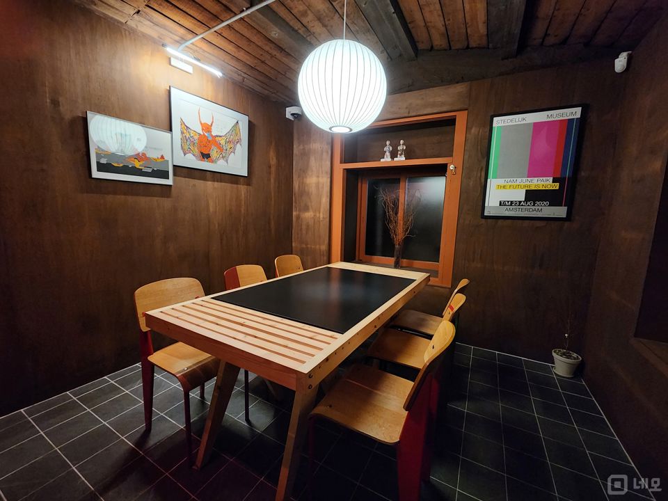 신당역 역세권, 트렌디한 인테리어, 입소문 듣고 찾아오는 신당동 바 매물의 2번째 사진