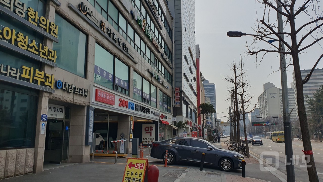 화정역3분대로변 병의원 금융업 추천 전면넓고전망주차 좋음  고급건물 매물의 3번째 사진
