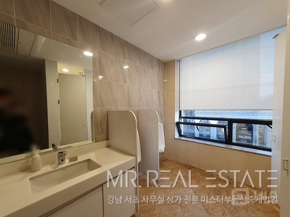 을지병원사거리인근.주차3대.내외관컨디션ACE 매물의 23번째 사진