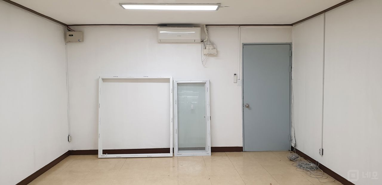 중구 무교동 입주 바로되는 깨끗한 7층 사무실 임대 매물의 1번째 사진