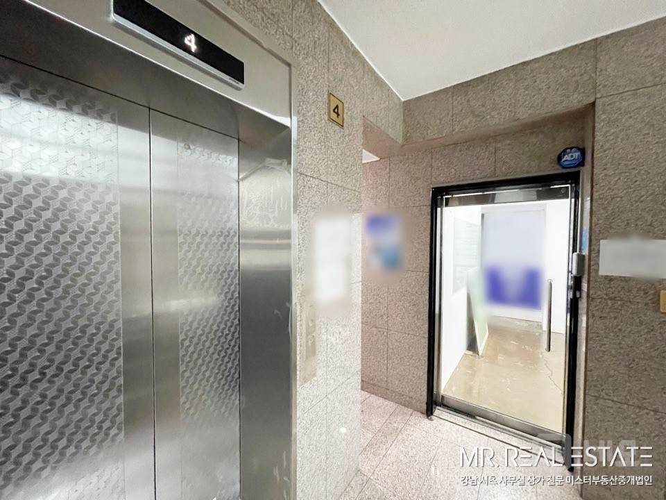 사진有.주차2대.인테리어.냉난방기完.논현역. 매물의 13번째 사진