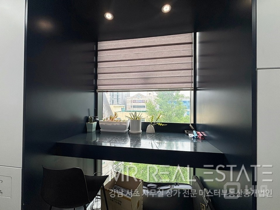실사진 선릉역인근 학원라인 주차10대 통사옥 S급인테리어 매물의 11번째 사진