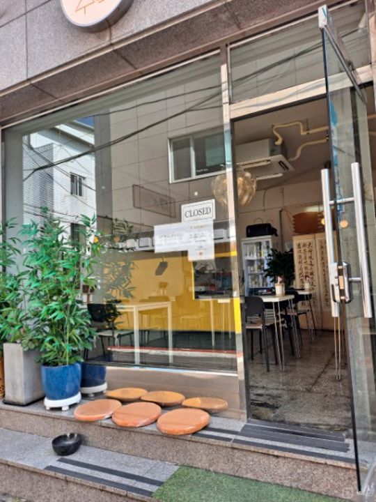 매출 보장, 단골 고객 많은 중곡동 음식점 매물의 6번째 사진