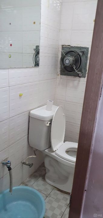 동묘앞역 역세권, 대로변 1층에 위치한 창신동 상가 매물의 4번째 사진