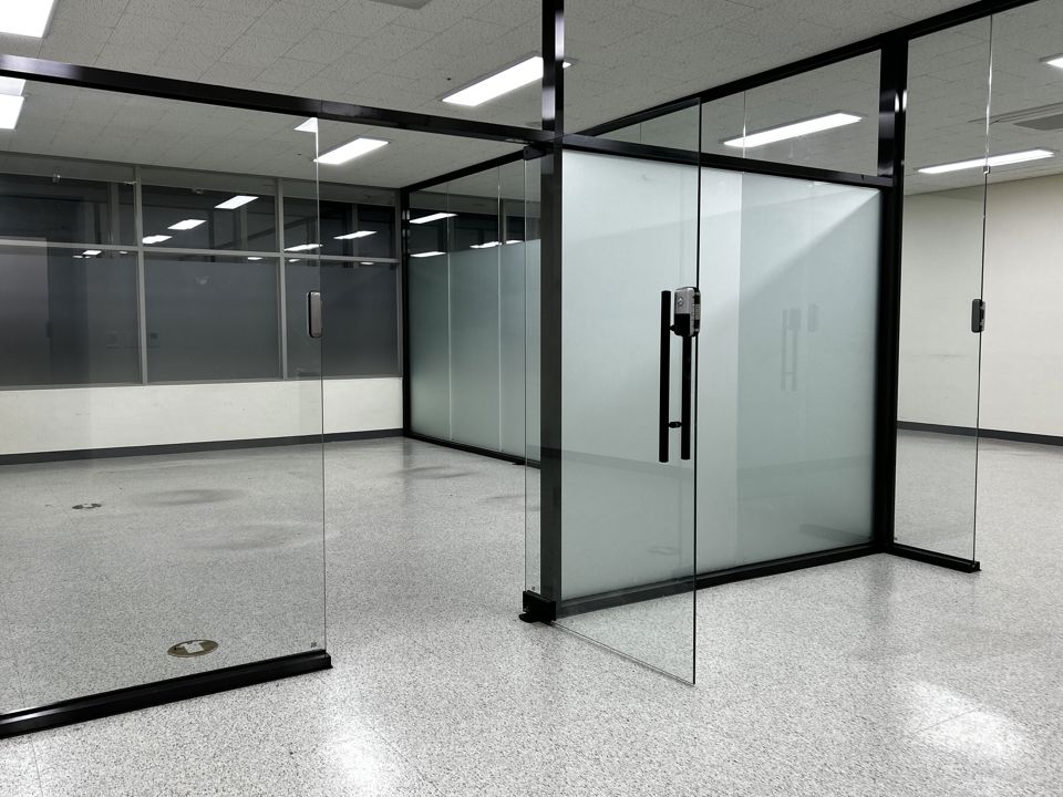 서구 청라동, 즉시입주 가능한 지식산업센터 내 사무실 매물의 1번째 사진