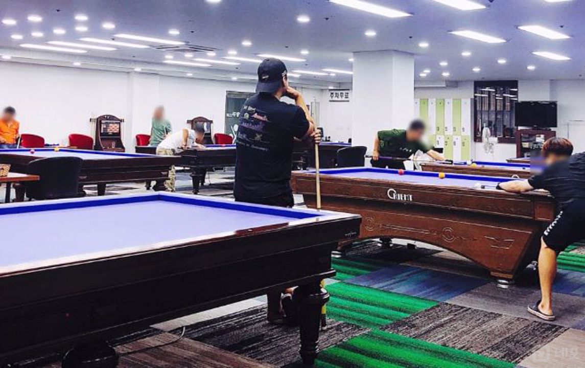 유동인구 많은 신장동 하남시청 근처 당구장 상가 점포 매물의 3번째 사진