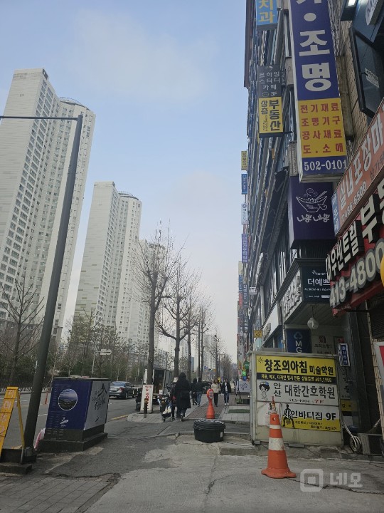 유동인구 많은 테이크아웃 전문점 매물의 1번째 사진