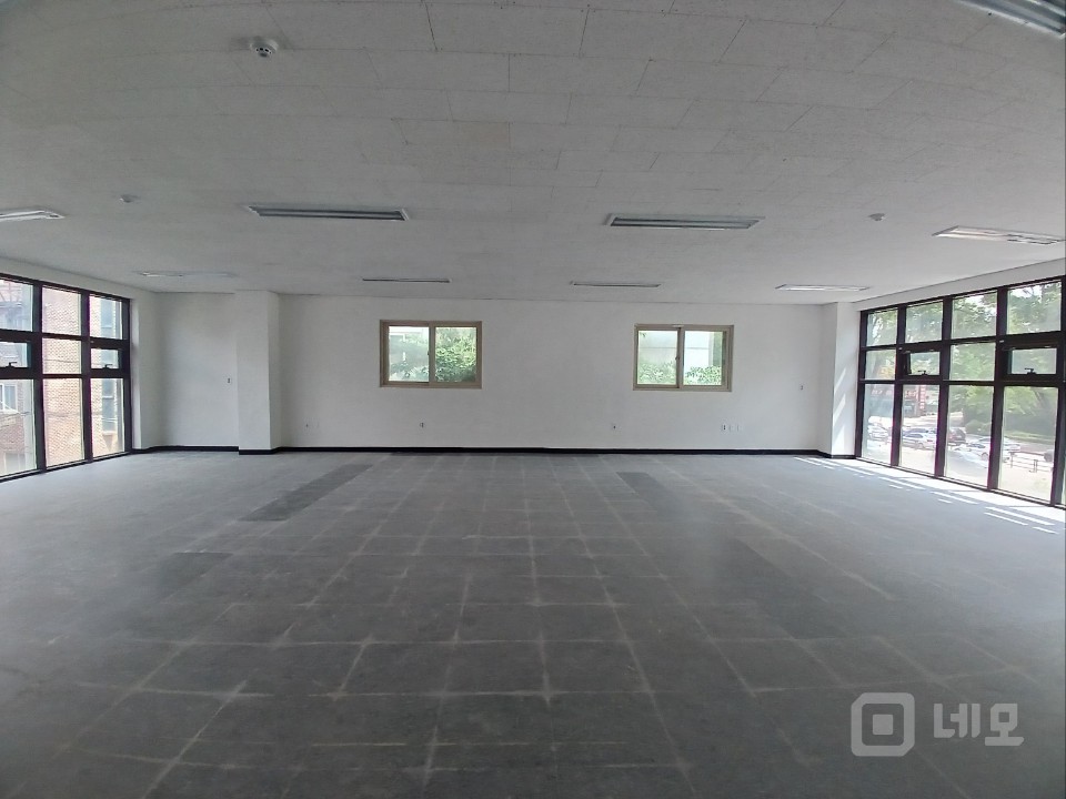 무권리, 경수대로(1번국도)변 건널목 바로 앞 상가로 접근성 가시성 최상 매물의 4번째 사진