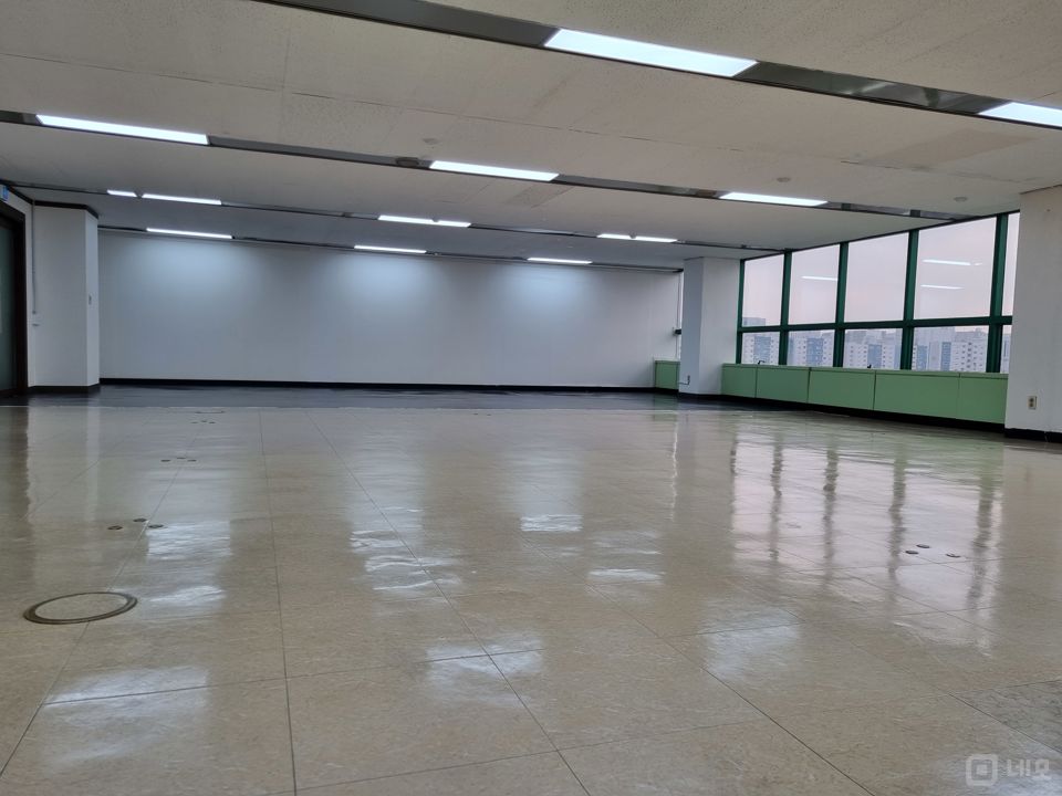 송파구 가락동 접근성좋은 대로변 사무실 임대 매물의 2번째 사진