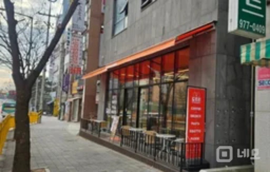 카페도르리로 운영중입니다 집기와 부대시설다포함입니다 매물의 4번째 사진