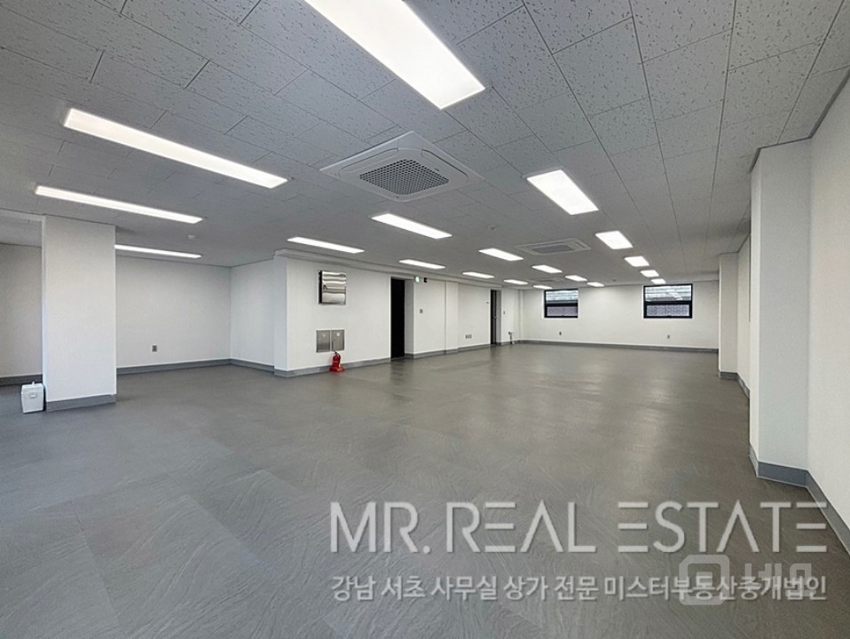 신논현인근 역세권 화이트톤S급인테리어.무료1대 매물의 5번째 사진