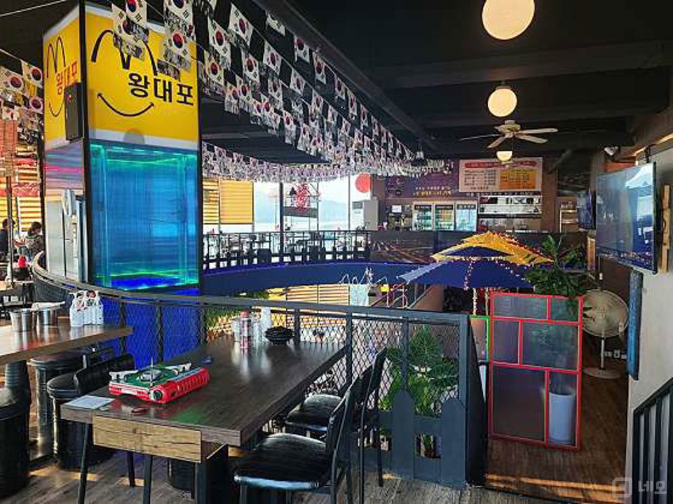 랜드마크, 최고의 한강뷰, 강동구 사람이라면 모르는 사람 없는 매장 매물의 4번째 사진