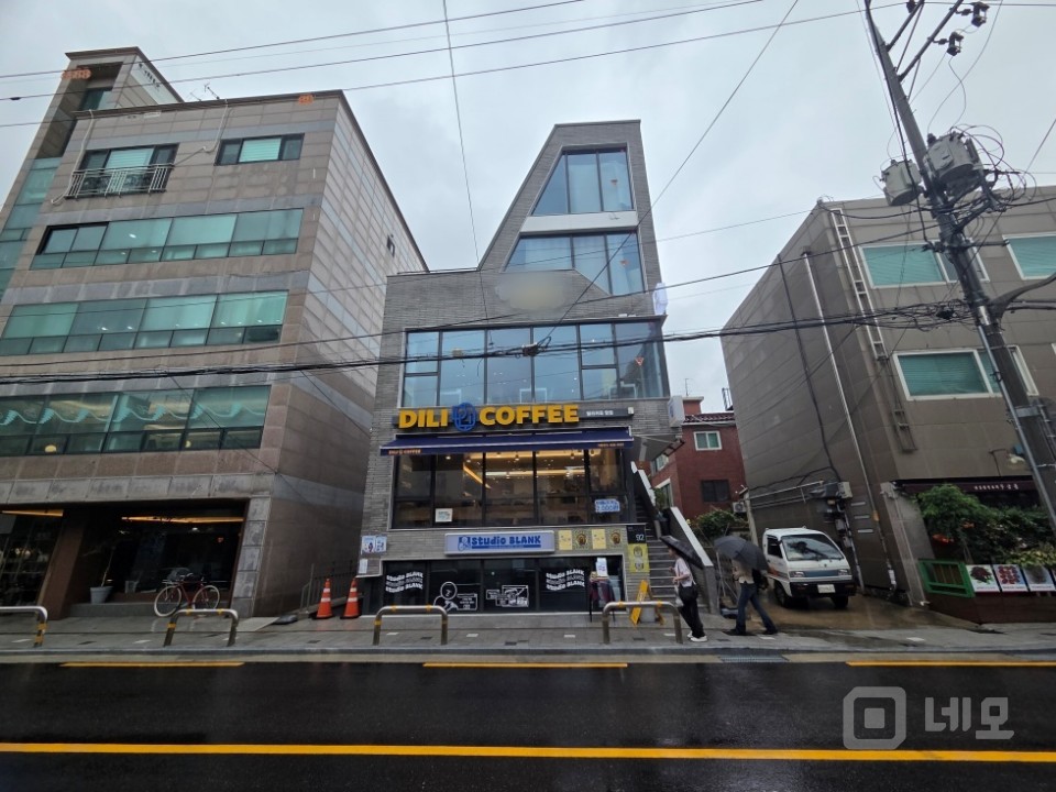 GATE 망원동 망리단길 메인 중심 신축급 건물 2.5층 상가 매물의 14번째 사진