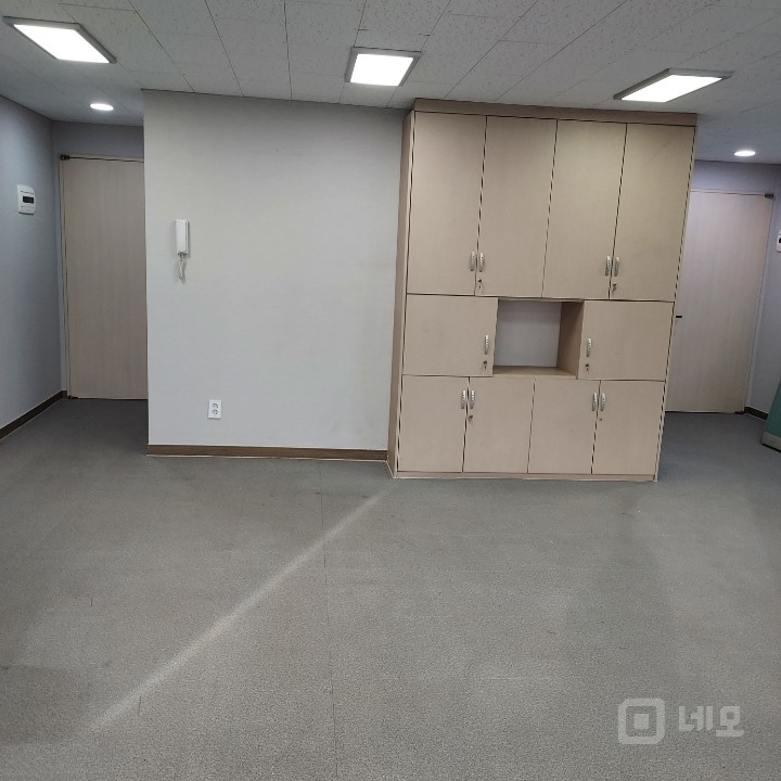 여의도인근 10평 넓고 저렴한 사무실 매물의 2번째 사진