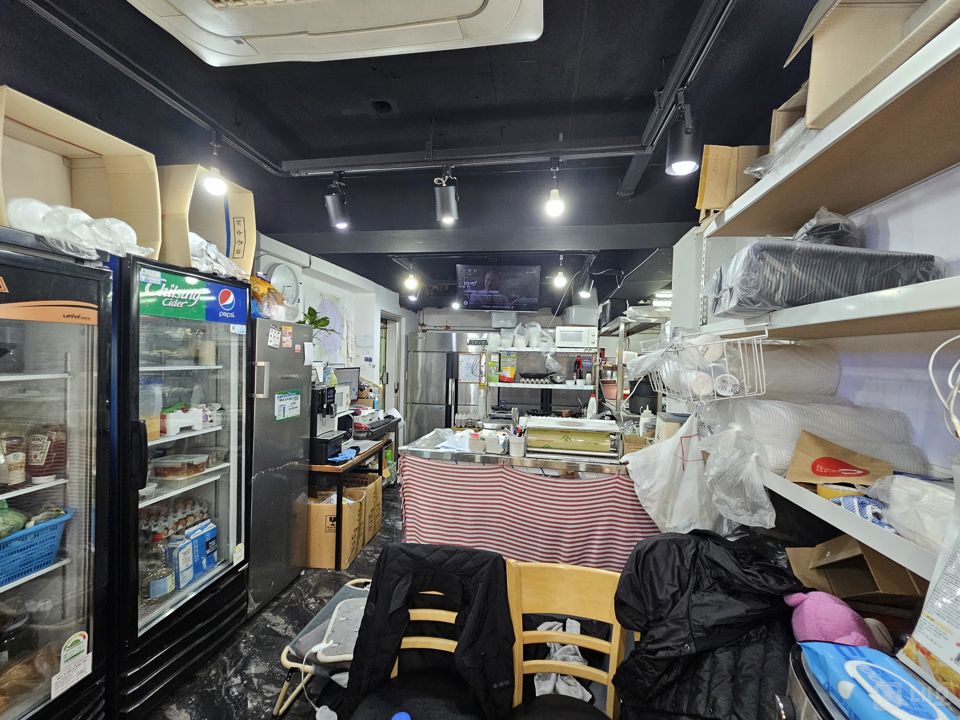 월세 저렴한 상계동 대단지아파트 내 1층 음식점 매물의 5번째 사진