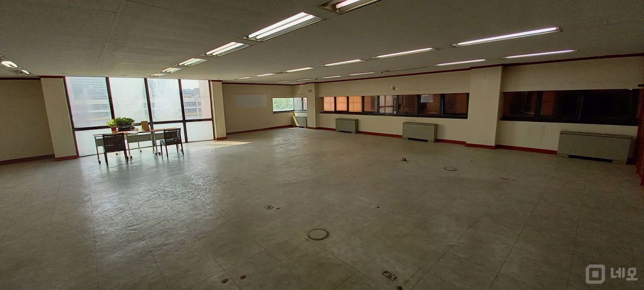 ★송파동 깔끔하고 넓직한 사무실 공실 안내!★ 매물의 3번째 사진